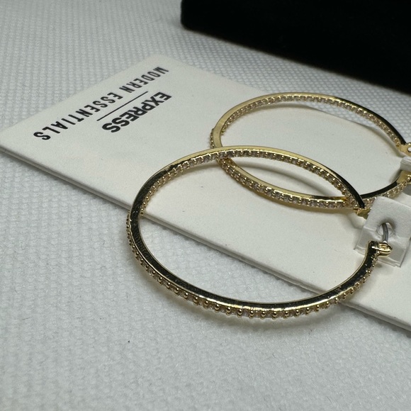 Express Gold Hoop Earrings 🤩✨ - Picture 2 of 5